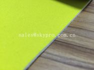 分類された色のネオプレンのゴム製シートの可変的な織り目加工の浮彫りになる質