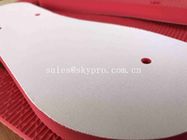 スリッパ内部の唯一のOutsoleのための赤によって人間化される設計ゴム製エヴァの泡シートは材料に蹄鉄を打ちます