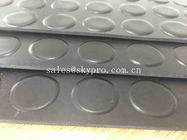 3mmの厚さのゴム製点の黒い円形のスタッドのゴム製硬貨パターンが付いている注文の床のマット
