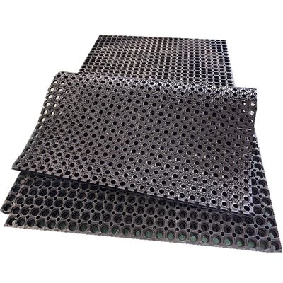 Anti-Slip Outdoor Rubber Drainage Mats with 8mm Thickness and 90x150cm Size for Wet Areas
