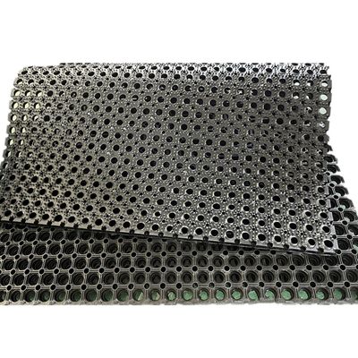 Anti-Slip Outdoor Rubber Drainage Mats with 8mm Thickness and 90x150cm Size for Wet Areas